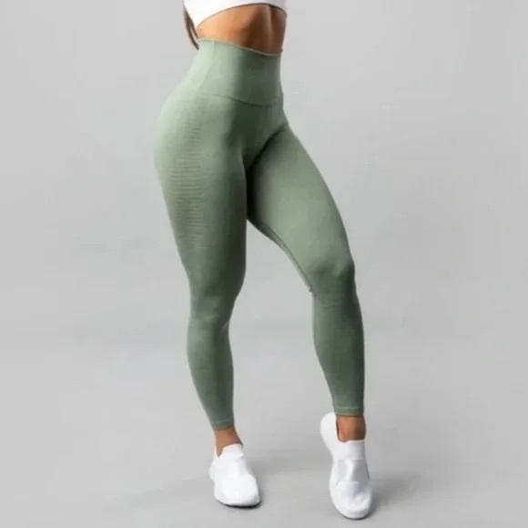 Alphalete Pants - ALPHALETE Halo High Rise Compression Leggings in Sage Green Size S